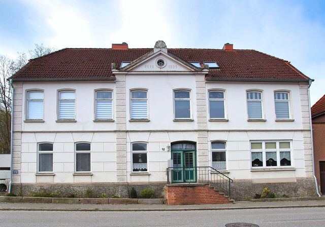 Makellos MFH Klütz - Straßenansicht 1